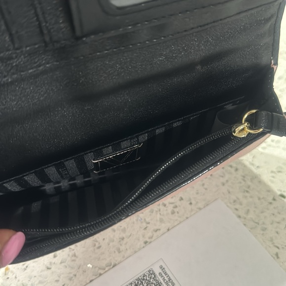 💕Victoria's Secret Leather Wristlet Wallets - Picture 8 of 11